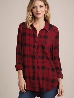 Wilfred Free Buffalo Plaid Button Down Shirt | Red Black Oversized Boyfriend Fit